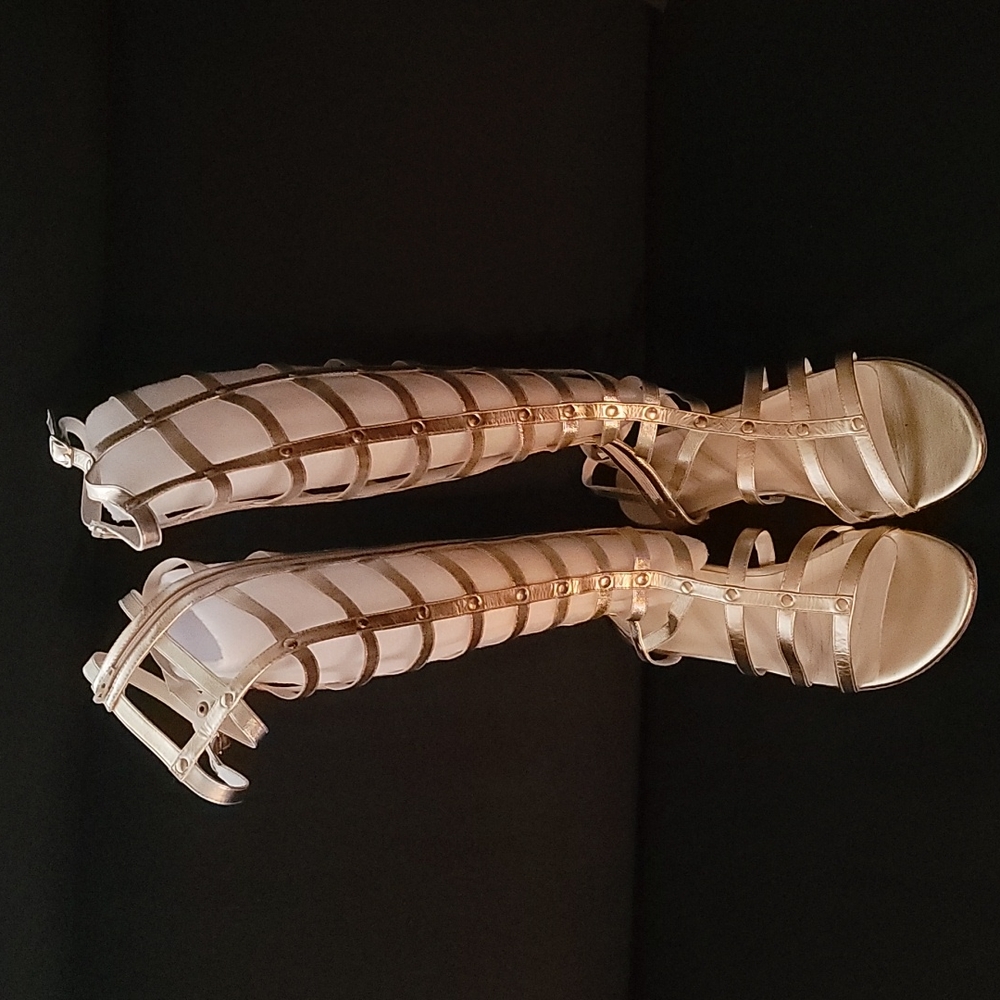Stuart Weitzman Gold Gladiator Sandals 10.5M